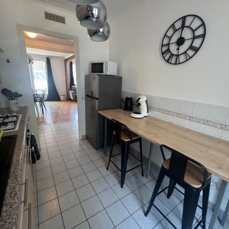 la parenthèse chambérienne avec Garage vélos à dispo Gare à 5min - Appartement 3 Chambres - 11