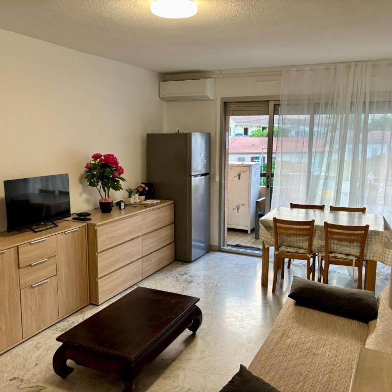 Studio avec grand balcon - Roquebrune Cap-Martin proche Menton et Monaco - Appartement 1 Chambre - 1
