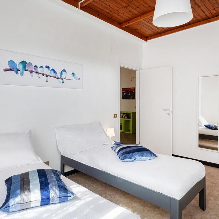 GuestHost - Metro Dinegro - Comfy Apartment - Appartamento con 2 Camere da Letto - 4
