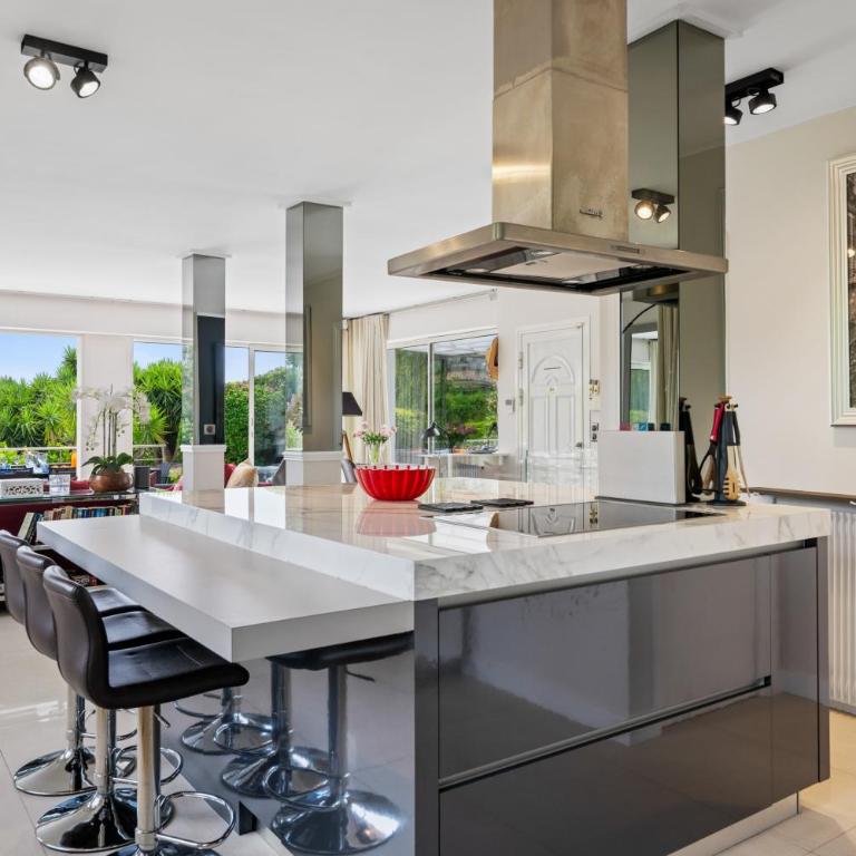 CANNES VILLA: 15 mins walk to beach & centre - Villa - 22