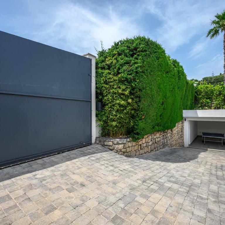 CANNES VILLA: 15 mins walk to beach & centre - Villa - 44