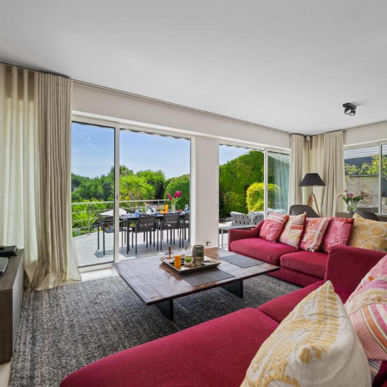 CANNES VILLA: 15 mins walk to beach & centre - Villa - 16