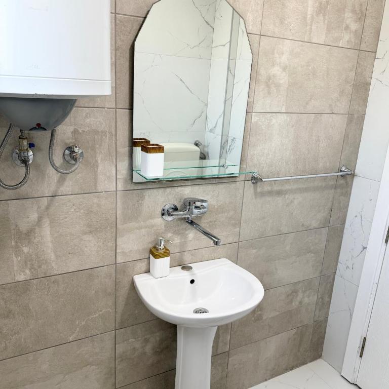 Lulu Garden - Apartman sa 1 Spavaćom Sobom - 2