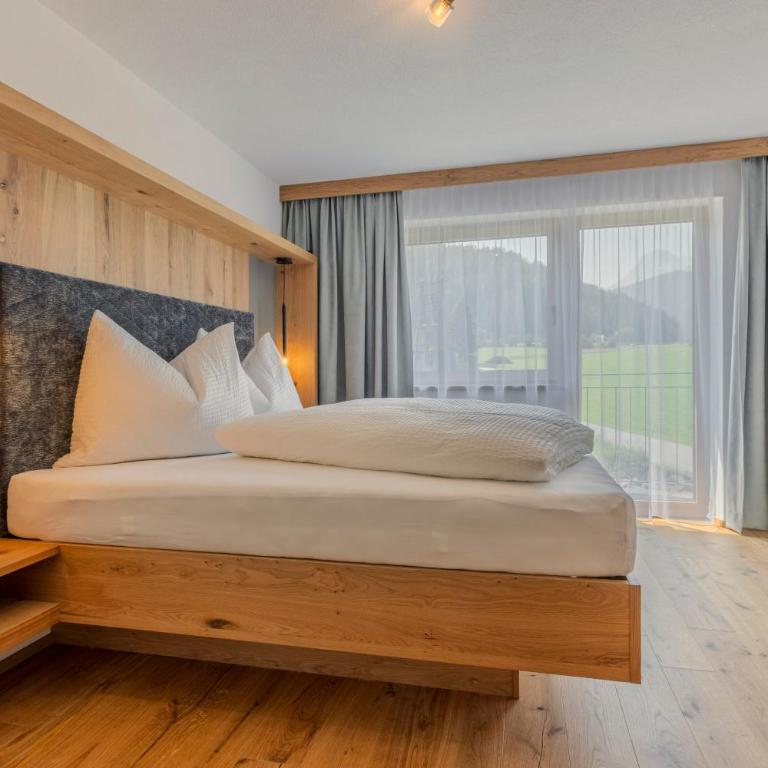 Chalet Waldhart - Ferienhaus mit 4 Zimmern - 14