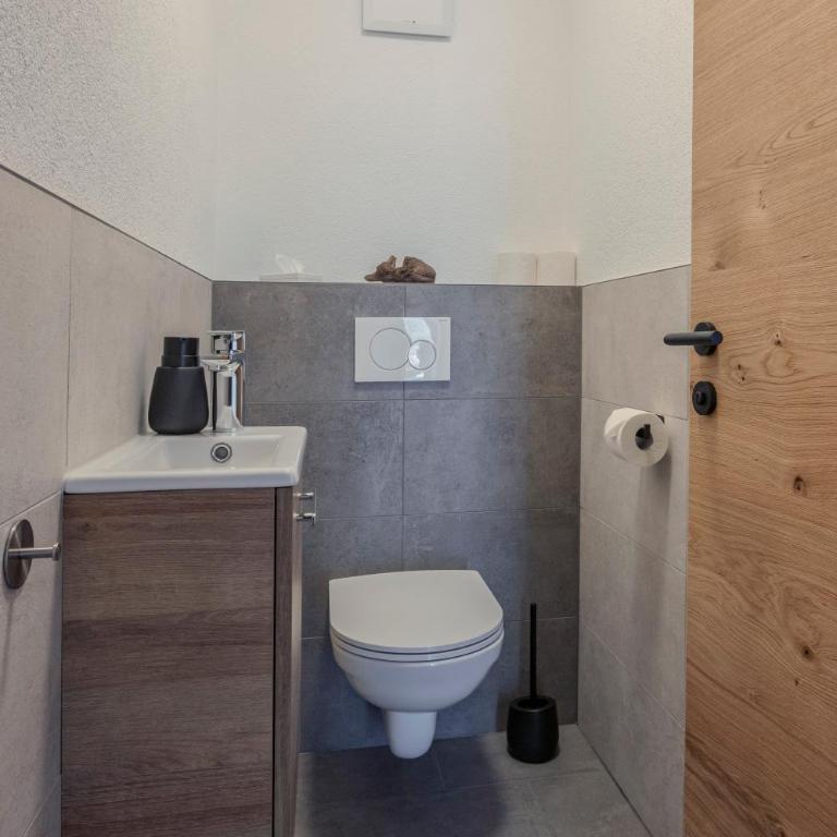 Chalet Waldhart - Ferienhaus mit 4 Zimmern - 15