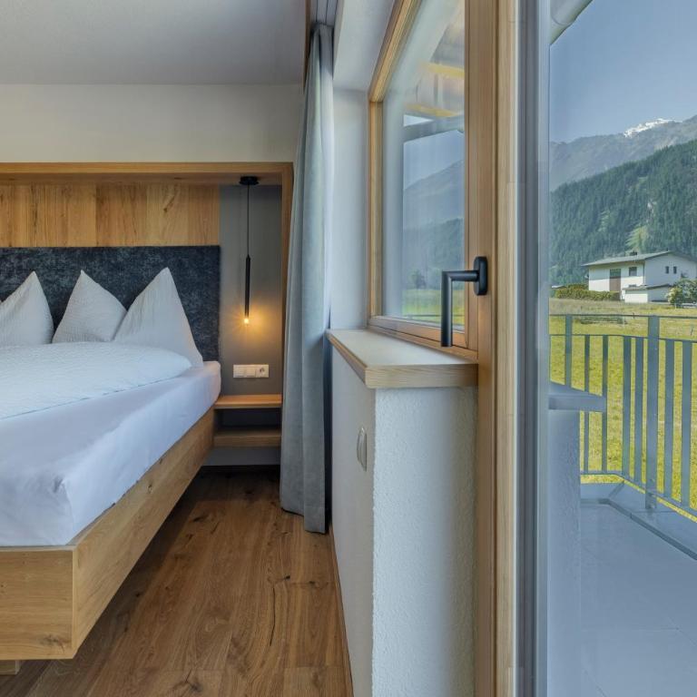 Chalet Waldhart - Ferienhaus mit 4 Zimmern - 12