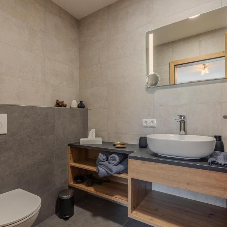 Chalet Waldhart - Ferienhaus mit 4 Zimmern - 33