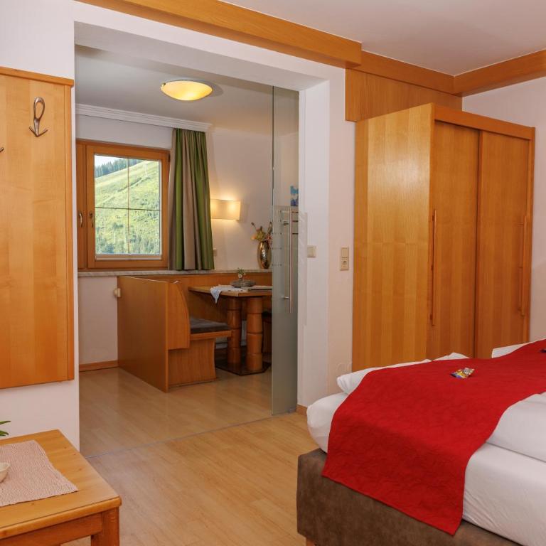 Aparthotel DAS Hochkönig - Apartment mit 2 Schlafzimmern und Bergblick - 9