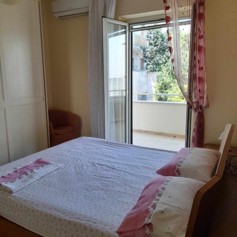 Tra castello e porto - Appartamento con 2 Camere da Letto, Balcone e Terrazza - 9