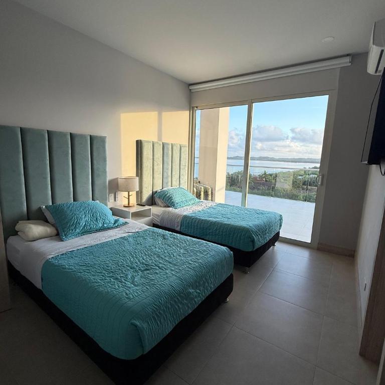 Serena del Mar, Morros IO - Three-Bedroom Apartment - 2