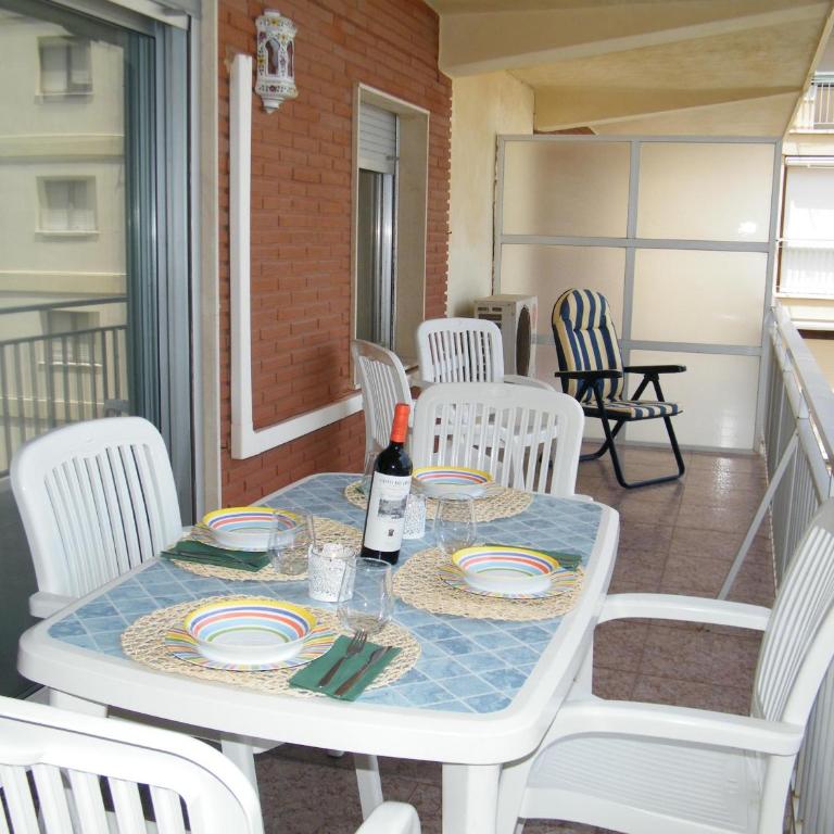 Apartamento en primera línea de mar - Solo familias - ES-314-36 - Apartamento - 5