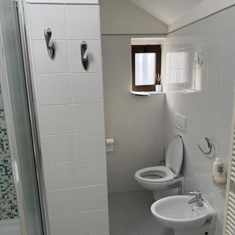 Garden Retreat Near the Castle - Appartamento con 1 Camera da Letto - 5