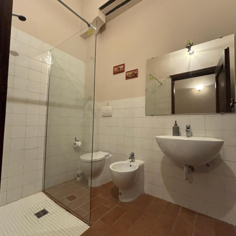 La Fattoria di Perugia - Camera Familiare con Bagno Privato - 5