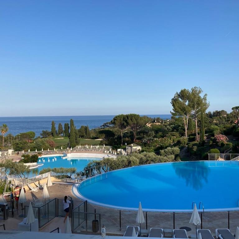 Green & Blue - Cap Esterel Clim, vue mer et jardin - Apartment mit 1 Schlafzimmer, Meerblick und Terrasse - 6