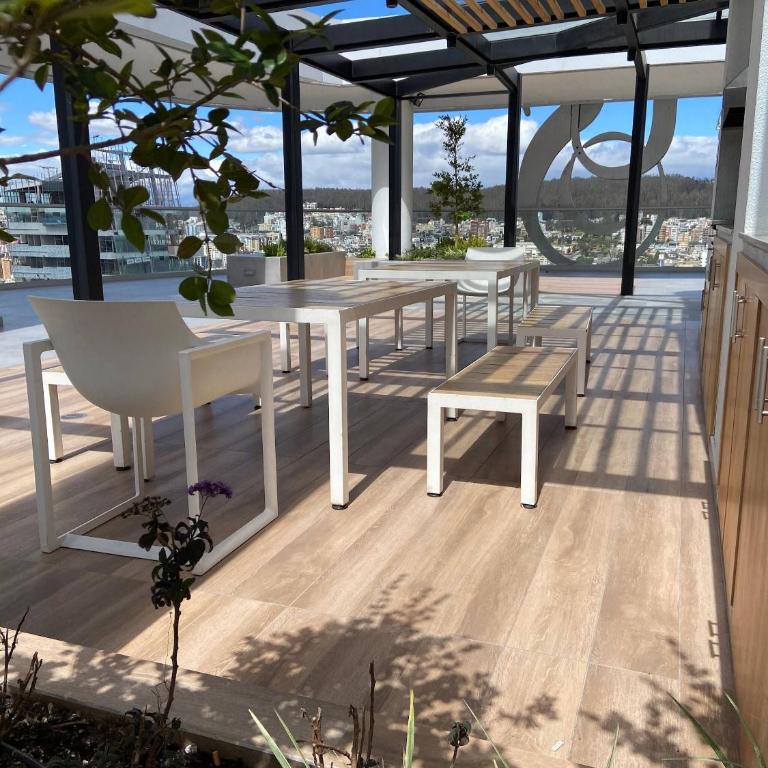 Beautiful apt-balcony in La Carolina 70 QLED TV - Apartment - 22