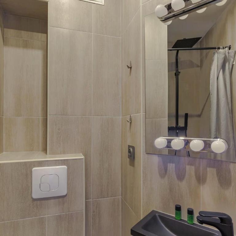 HSH Bessières-Batignolles Paris Superbe Studio - Appartement 1 Chambre - 4