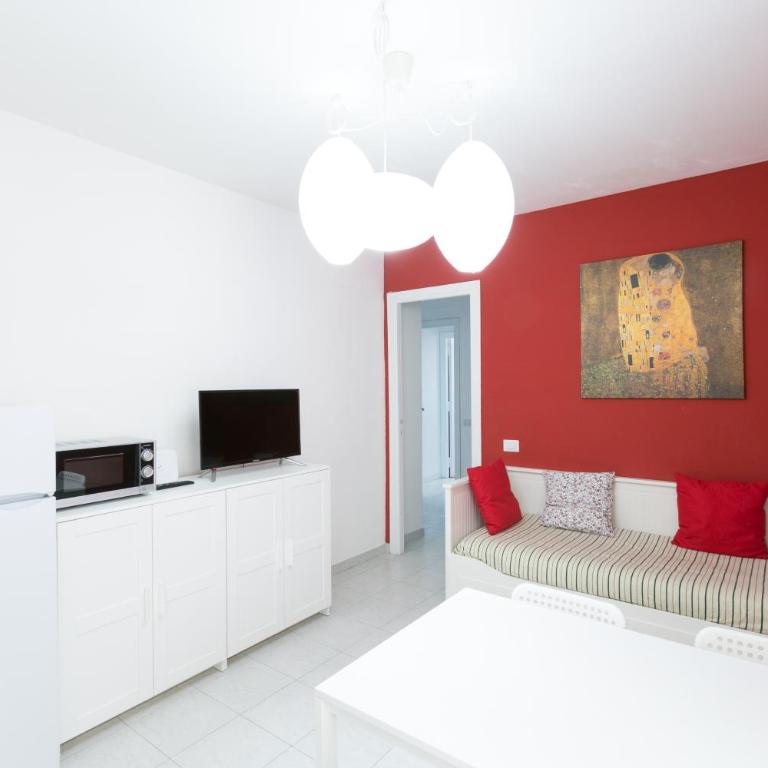 Domus Klimt - Two-Bedroom Apartment - 10