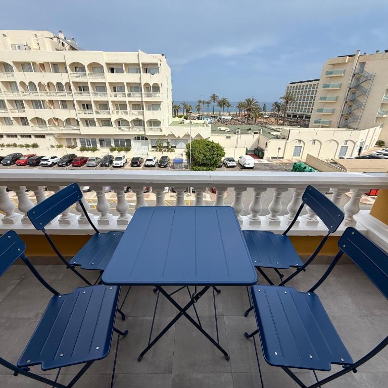 Apartamentos Roquetas Beach - Apartment with Shower - 10