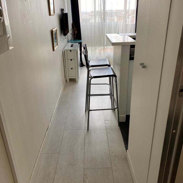 Cosy Apartment in Paris - Buttes Montmartre - Appartement 1 Chambre - 5