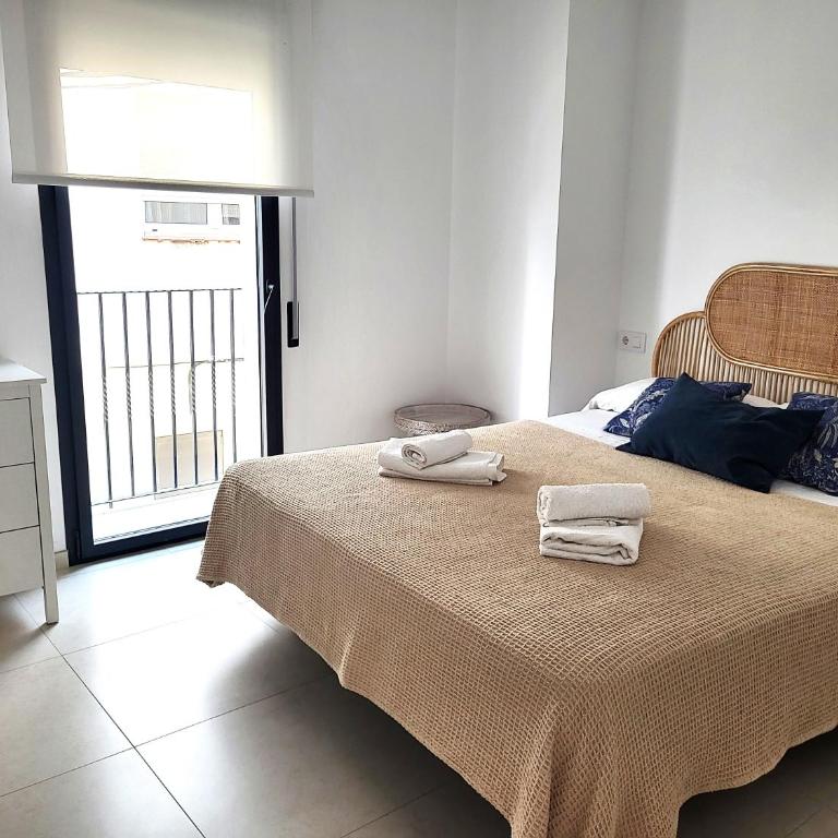 Roses Casc Antic SL Sabater 6 - Three-Bedroom Apartment - 24
