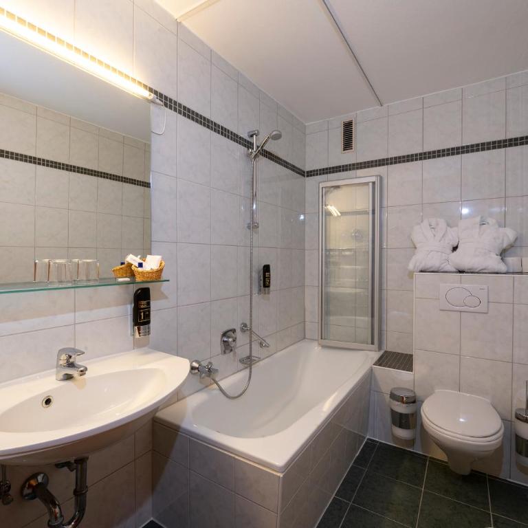 Steinbach-Hotel - inklusive Chiemgaukarte - Deluxe Doppelzimmer - 5