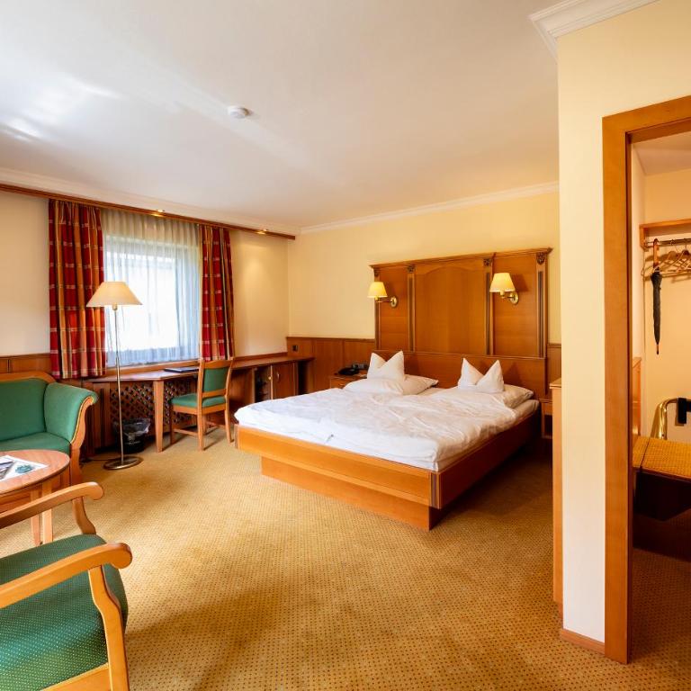 Steinbach-Hotel - inklusive Chiemgaukarte - Deluxe Doppelzimmer - 2