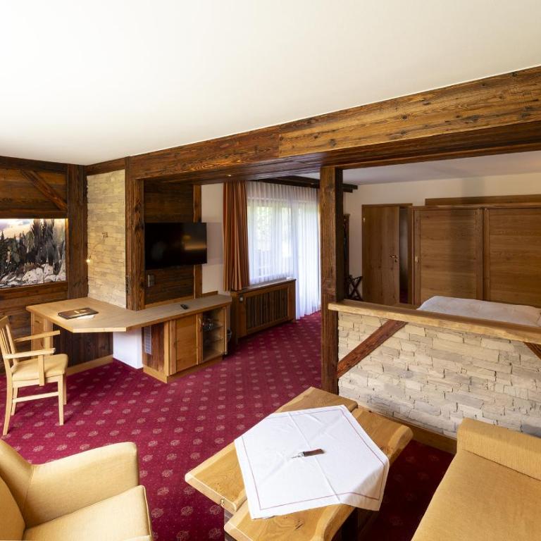 Steinbach-Hotel - inklusive Chiemgaukarte - Suite mit Bergblick - 3