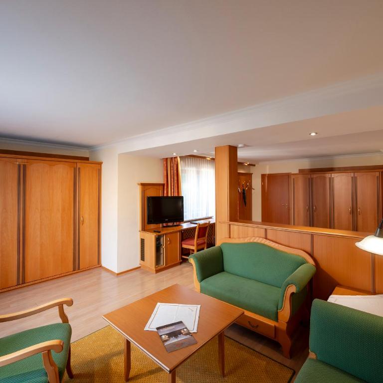 Steinbach-Hotel - inklusive Chiemgaukarte - Suite mit Bergblick - 5