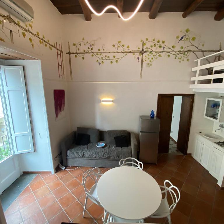 Casa Falcone - One-Bedroom House - 4