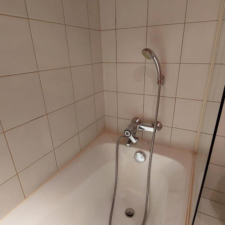Studio cosy avec wifi, centre village, près des pistes - Val-d'Isère - FR-1-694-250 - Studio - 16
