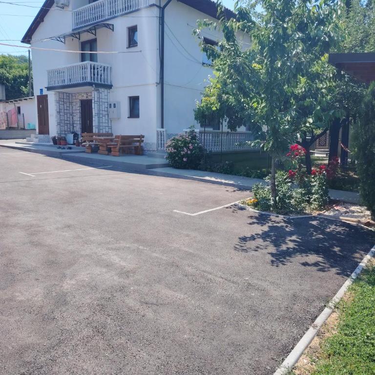 Medif apartments 2 - Apartman sa 3 Spavaće Sobe - 4