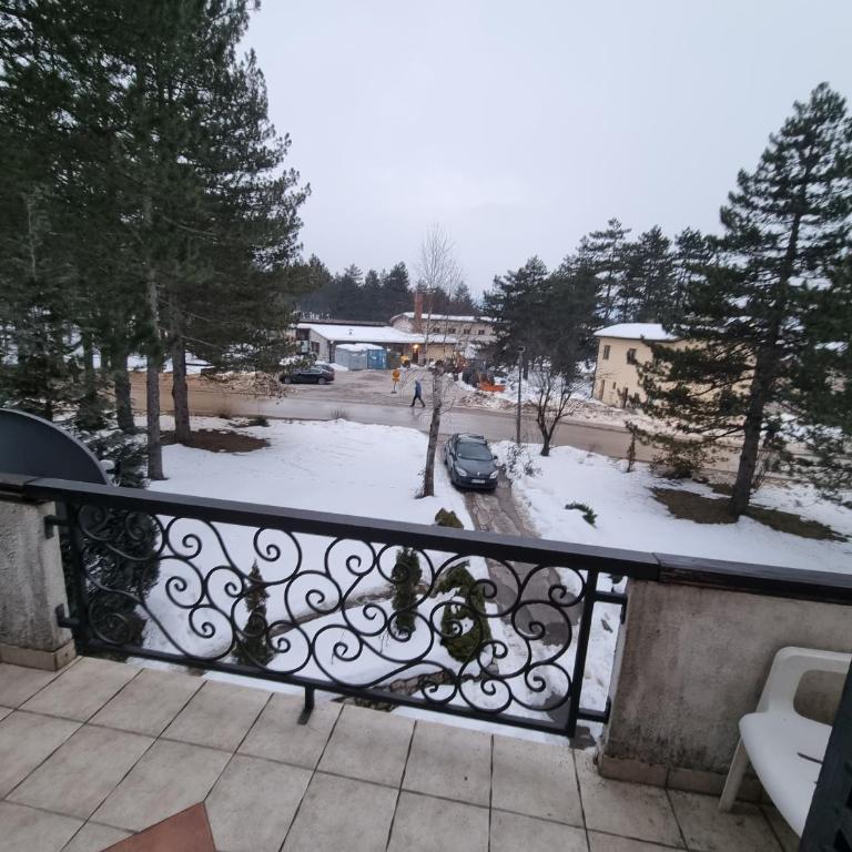 Garden Apartment Zlatibor - Centar - One-Bedroom Apartment - 2