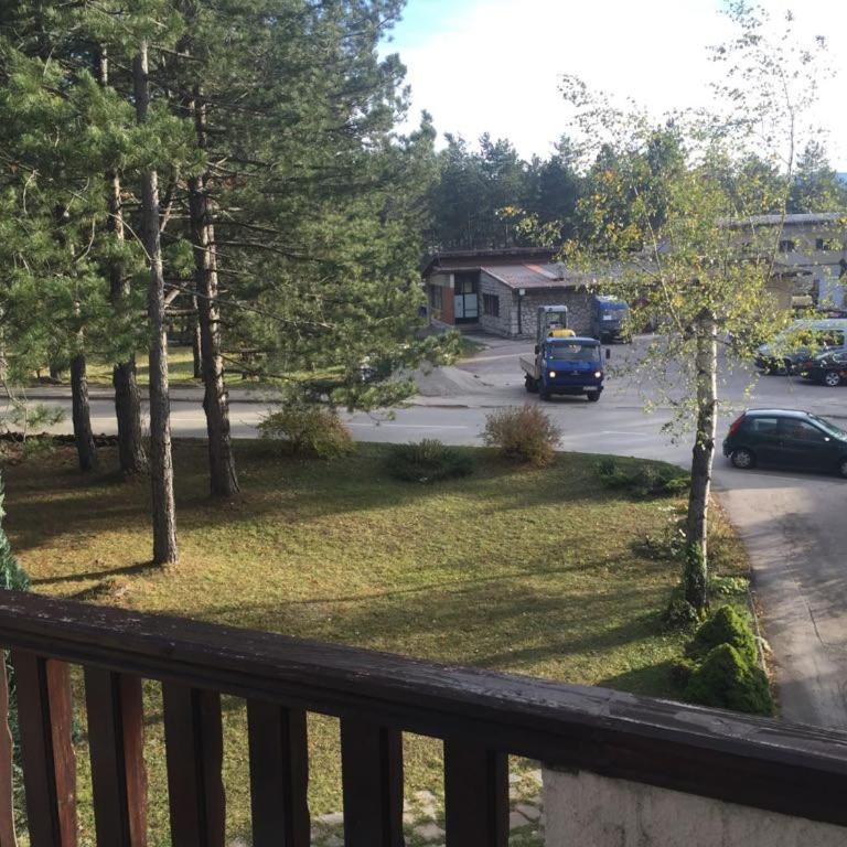 Garden Apartment Zlatibor - Centar - One-Bedroom Apartment - 9