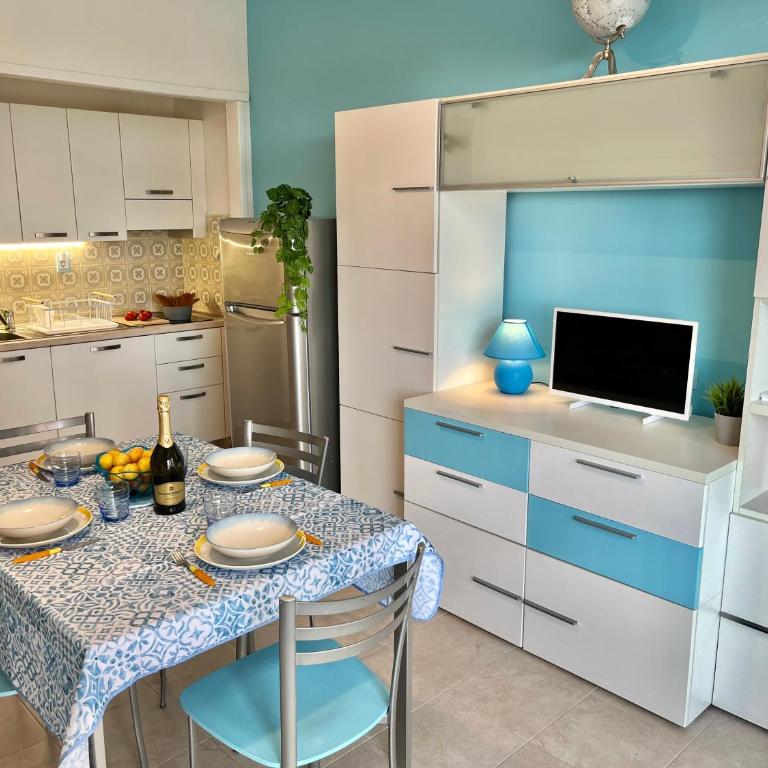 Spiaggia a 400m e AC, Brezza di Mare - Monolocale Familiare - 4