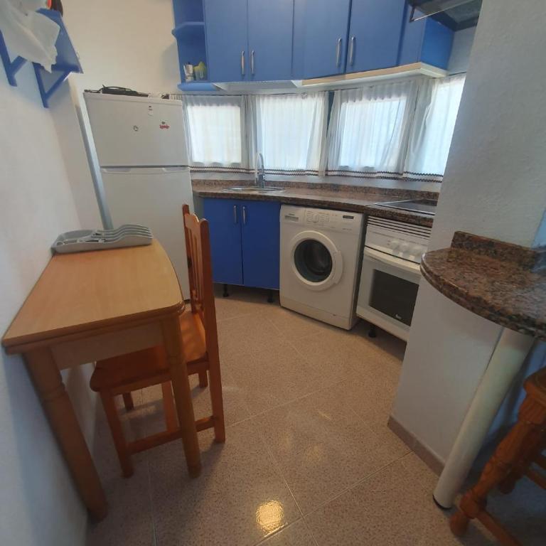 Views of El Medano beach, two - Apartamento de 2 dormitorios - 17