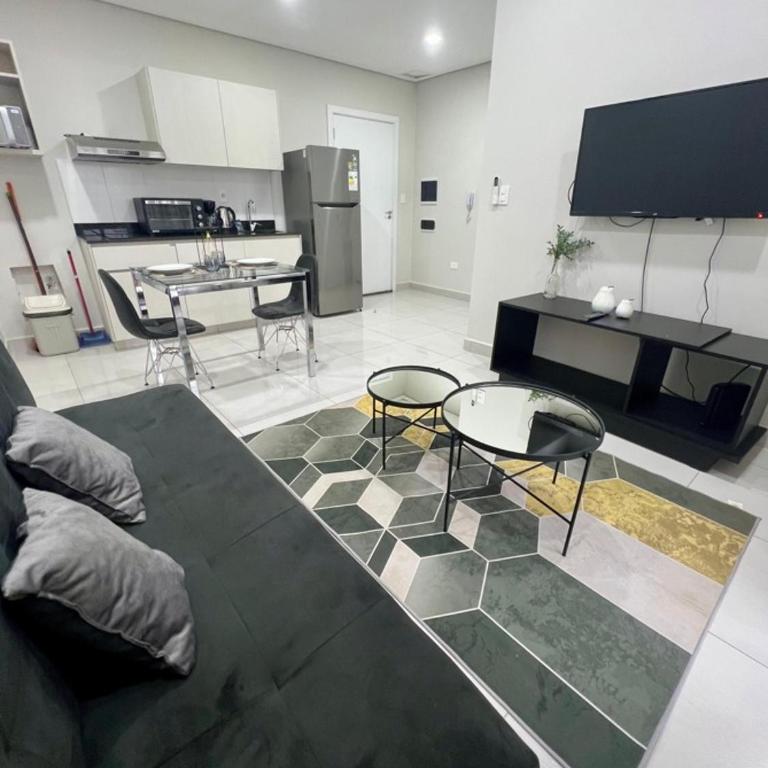 Chic 1 bed apt in Luque with terrace and pool - Apartment - 2