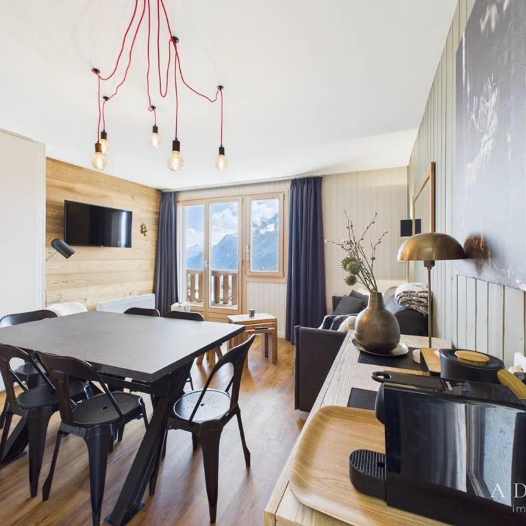 Appartement 2 Pièces Cabine pour 6 Personnes - Skis aux Pieds, Balcons, Parking, WIFI ! - FR-1-398-548 - Appartement (8 Adultes) - 4