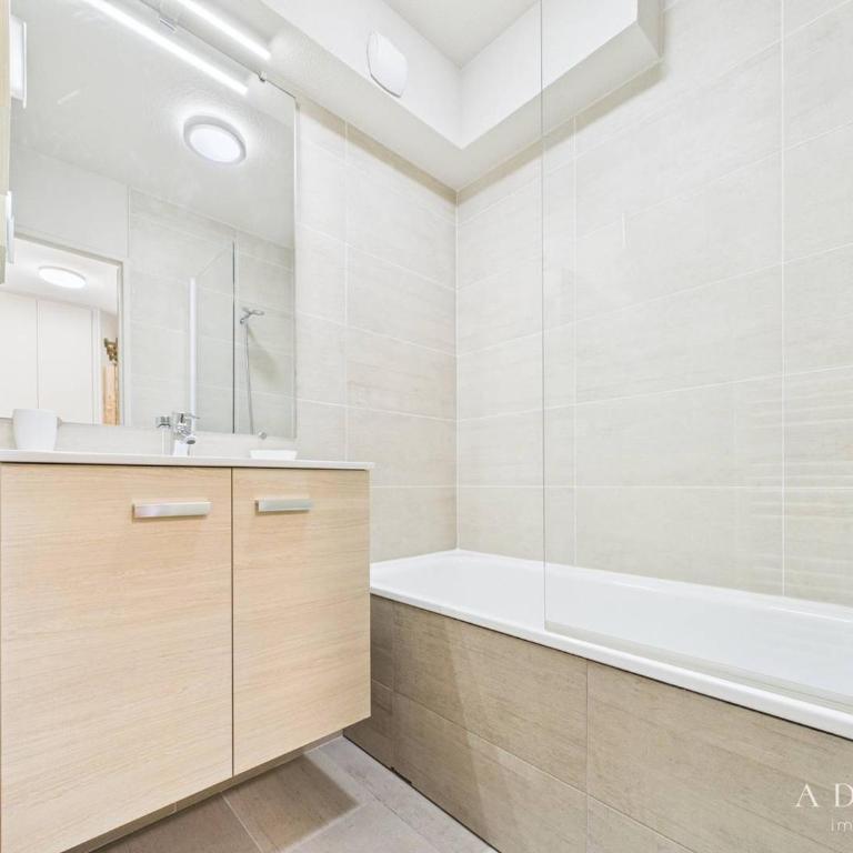 Appartement 2 Pièces Cabine pour 6 Personnes - Skis aux Pieds, Balcons, Parking, WIFI ! - FR-1-398-548 - Appartement (8 Adultes) - 10