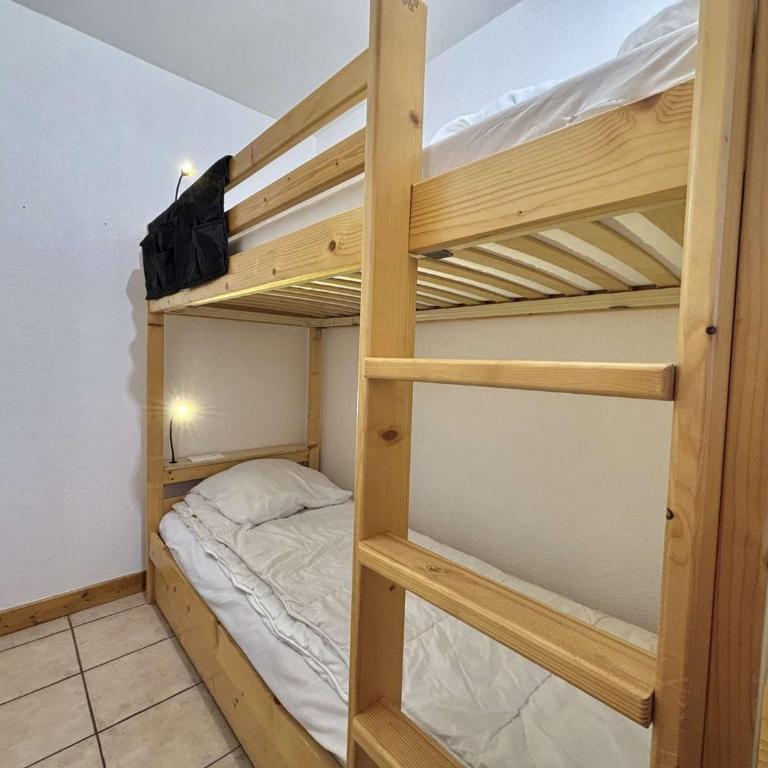 Charmant T2 cabine avec parking à Praz-sur-Arly - 4 pers - Appartement 1 Chambre - 10