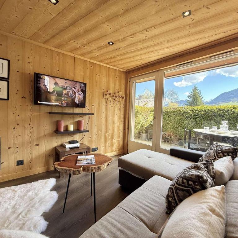 Studio Cabine à Praz-sur-Arly, 4 pers, proche pistes et village, parking et extérieur privé - Appartement 1 Chambre - 4