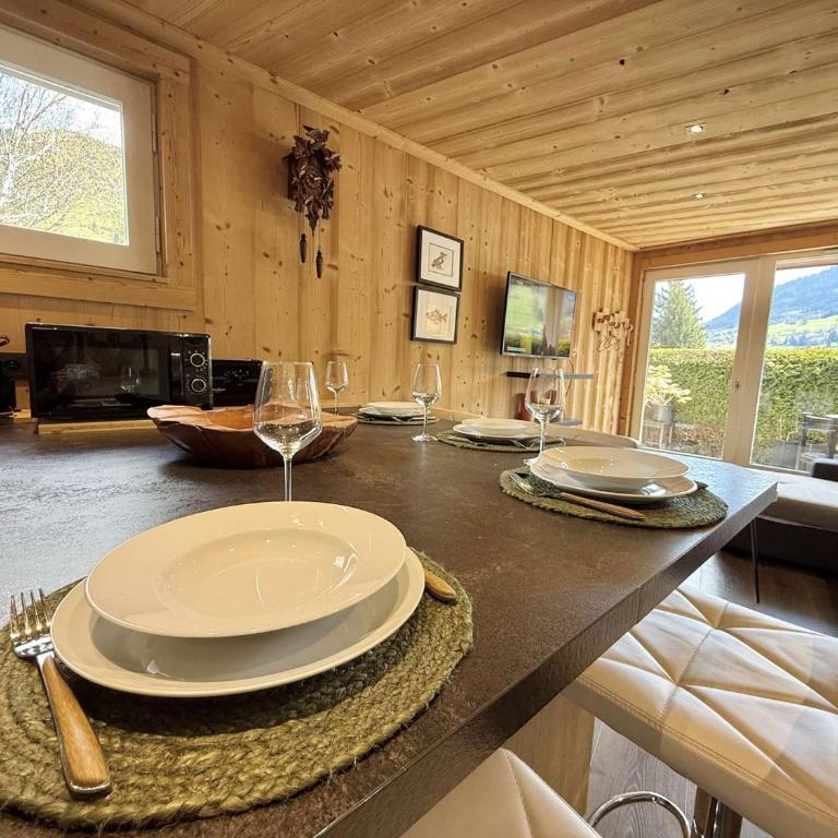 Studio Cabine à Praz-sur-Arly, 4 pers, proche pistes et village, parking et extérieur privé - Appartement 1 Chambre - 12