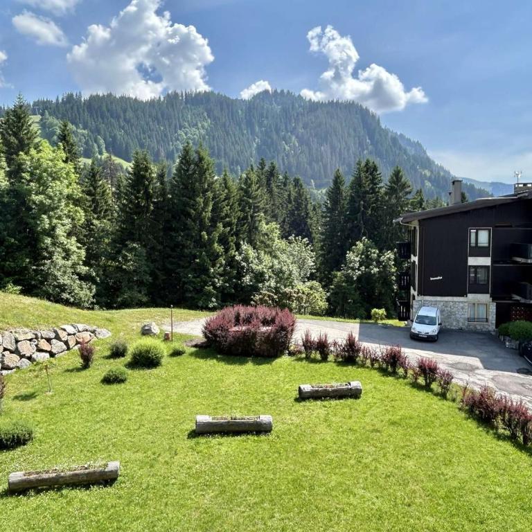 Studio à Megève avec parking souterrain et casier à skis - FR-1-597-189 - Apartment - 14