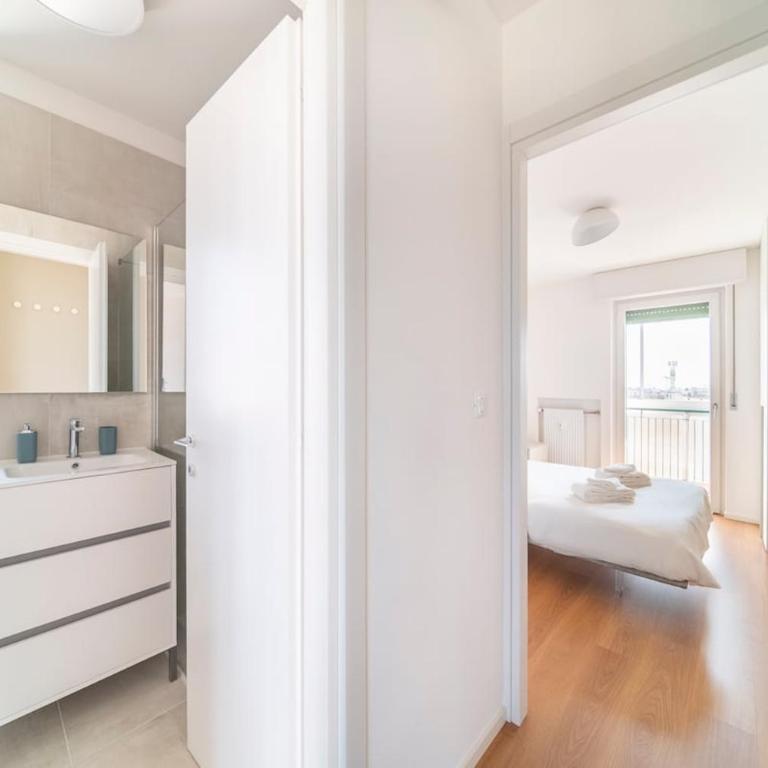 Luminosissimo Attico con Vista Panoramica su Udine - Appartamento con 1 Camera da Letto - 6