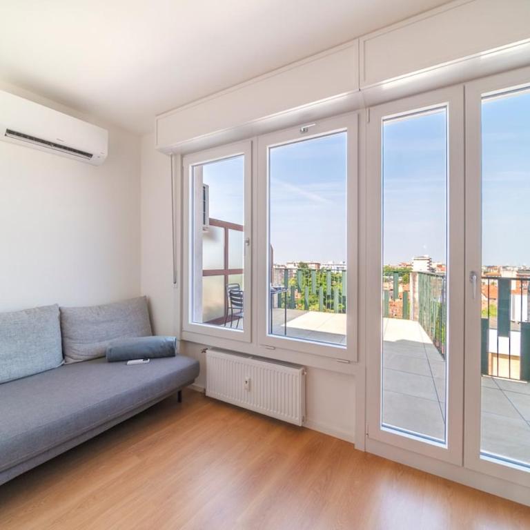Luminosissimo Attico con Vista Panoramica su Udine - Appartamento con 1 Camera da Letto - 13