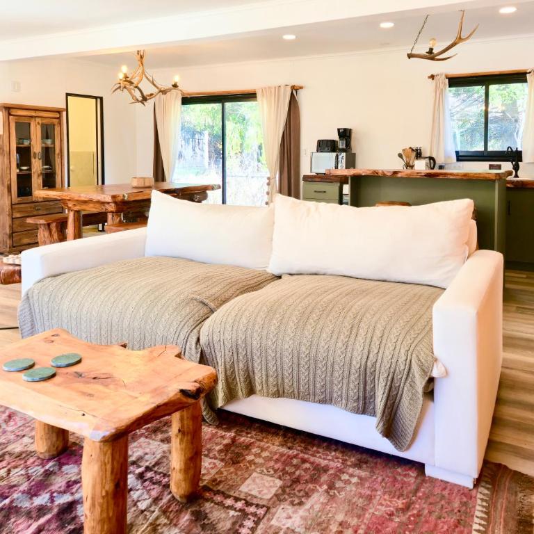 Casa Contenedor de Diseño con Jacuzzi en el Bosque - Casa de 2 dormitorios - 56