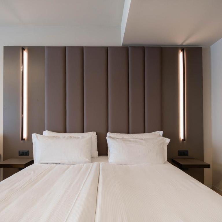 Aurora ApartHotel - Junior Suite con Vasca Idromassaggio - 14
