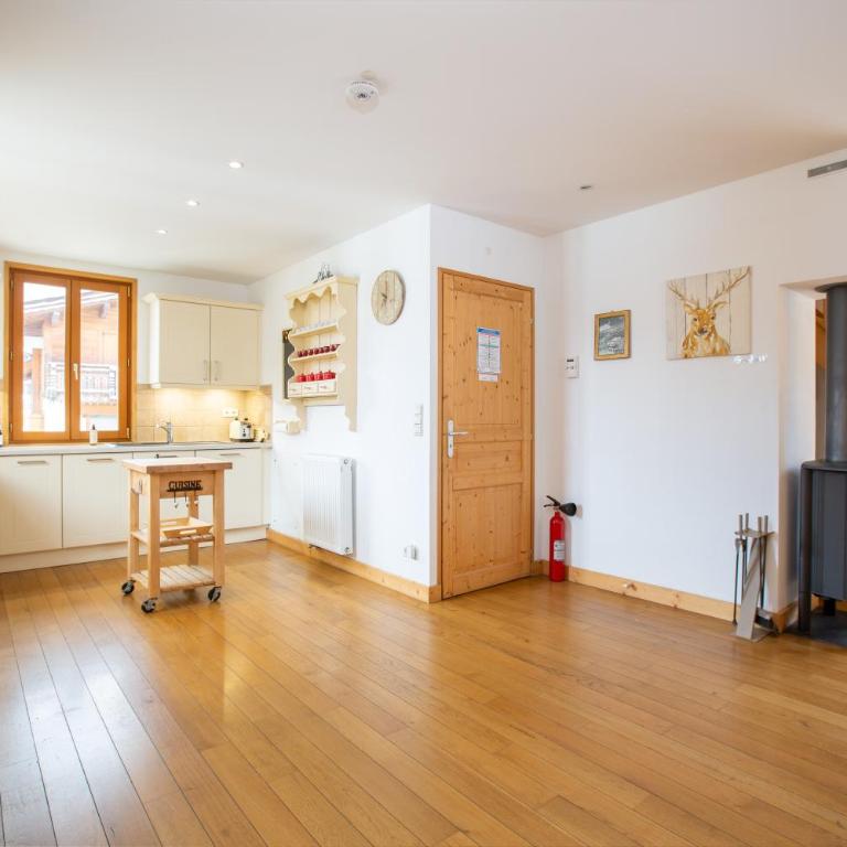 Simply Morzine - Chalet Coeur de Morzine - Superior Chalet - 10