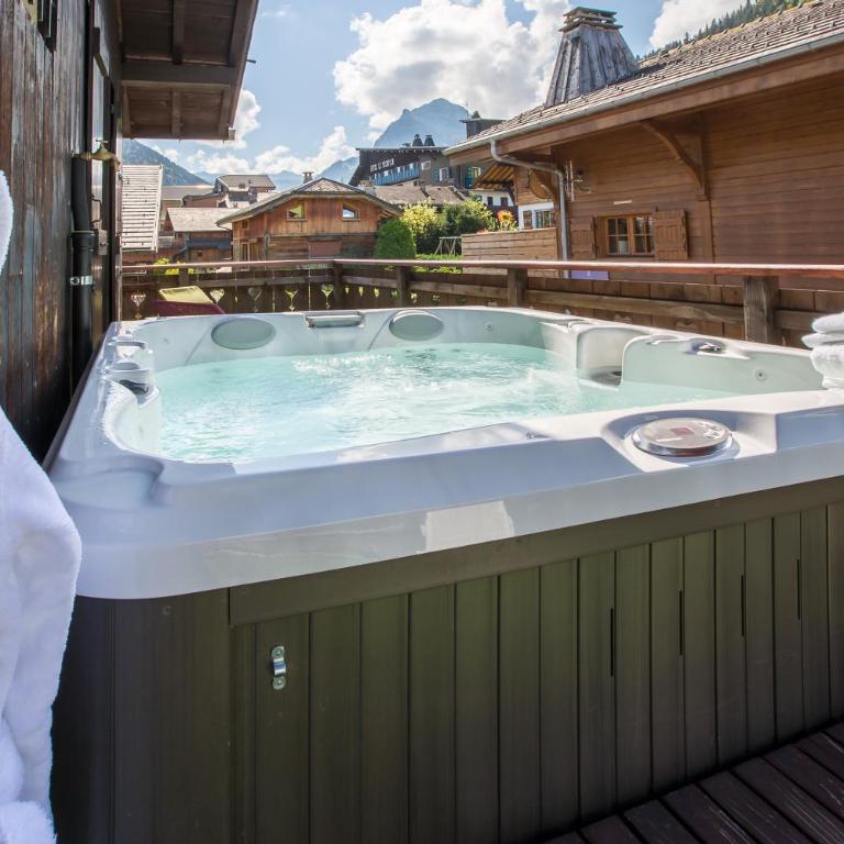 Simply Morzine - Chalet Coeur de Morzine - Superior Chalet - 37