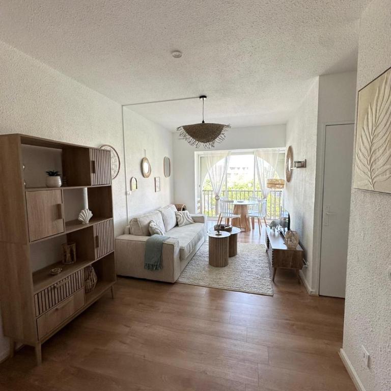 A 4 à la mer avec clim et parking - Appartement 1 Chambre - 10