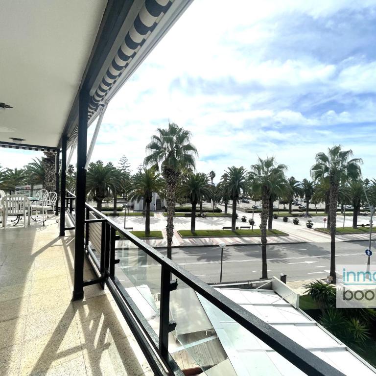 Sun Beach Sicilia Salou, en primera línea de mar - Apartamento con vistas al mar - 5